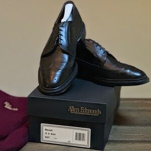ALLEN EDMONDS Men's McNEIL Black Wingtip Shoes SZ 10 D
